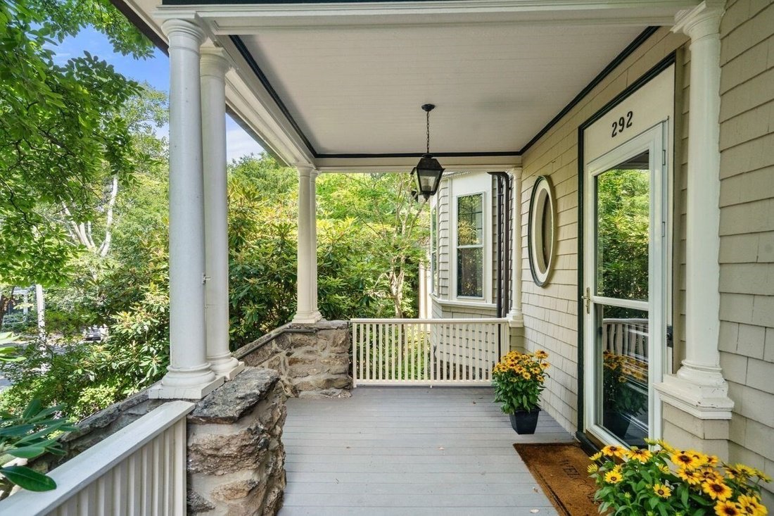 House in Brookline, Massachusetts, United States 3 - 18636784