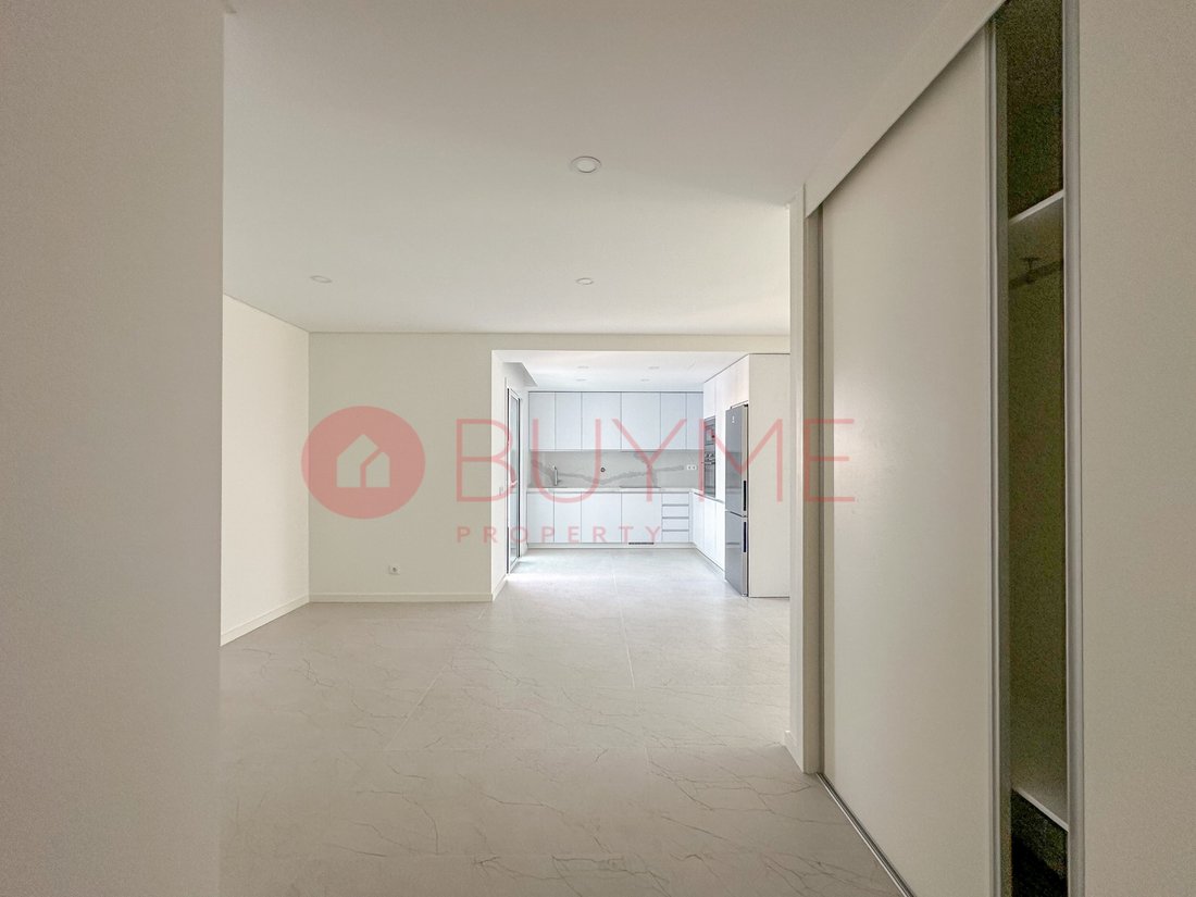 Apartamento en Quarteira, Algarve, Portugal 2 - 18800421