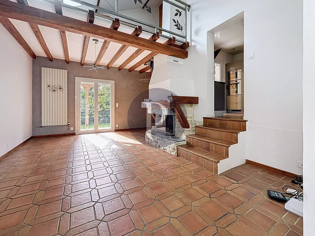 House in Orly, Ile-de-France, France 2 - 18802730
