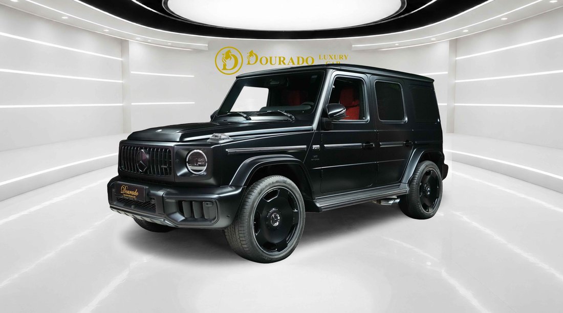 Suv in Dubai, United Arab Emirates 3 - 18797488