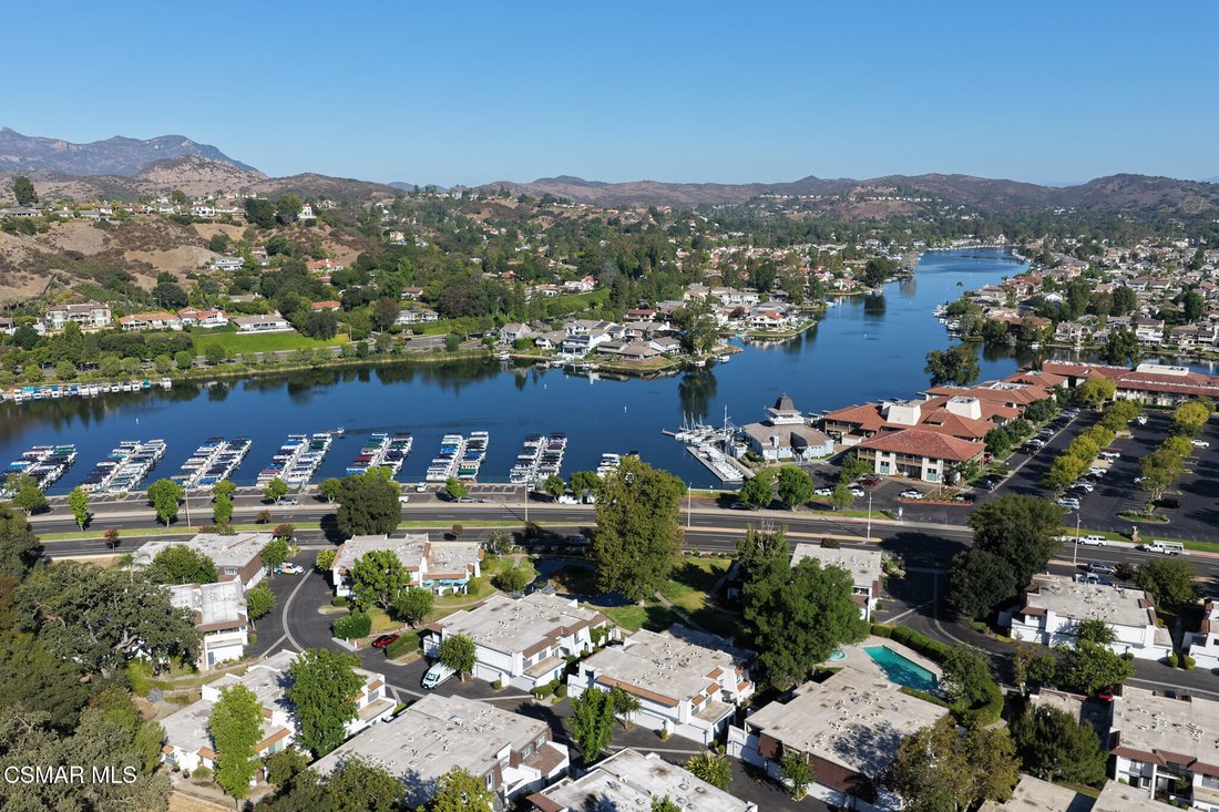 Appartement à Thousand Oaks, Californie, États-Unis 1 - 18796220