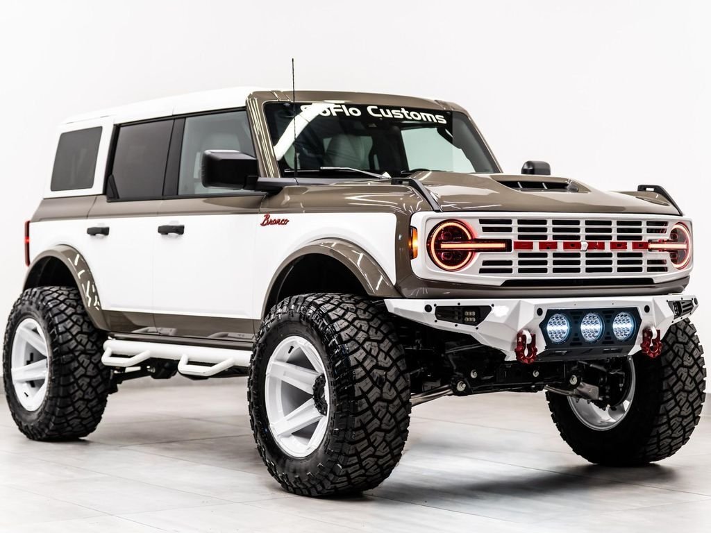 Ford Bronco 4X4 in Fort Lauderdale, FL, United States 3 - 18710552