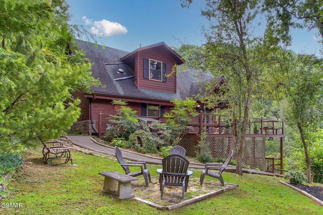 House in Gatlinburg, Tennessee, United States 1 - 18795997