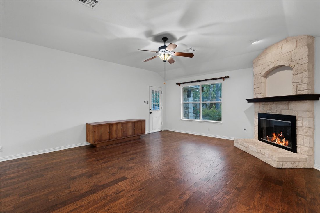 House in Austin, Texas, United States 4 - 18771636