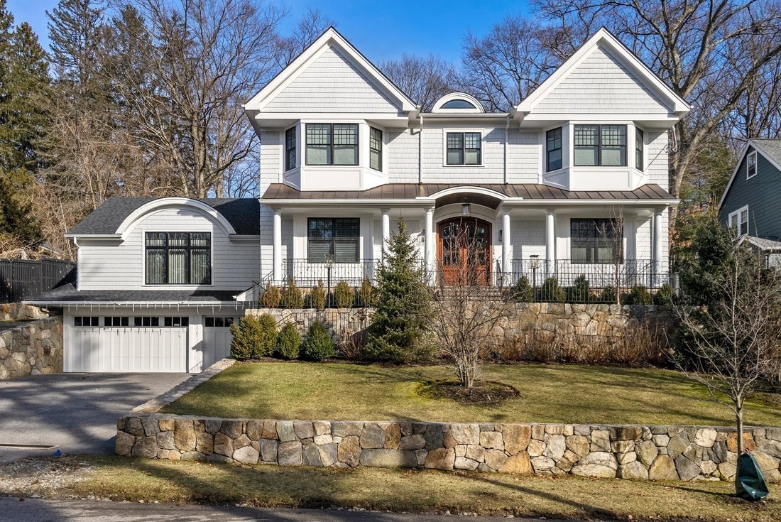 House in Newton, Massachusetts, United States 2 - 17711826