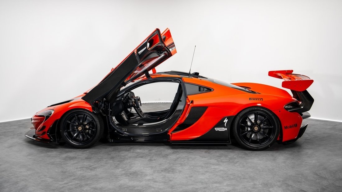 Coupe in Dubai, Dubai, United Arab Emirates 4 - 12402018