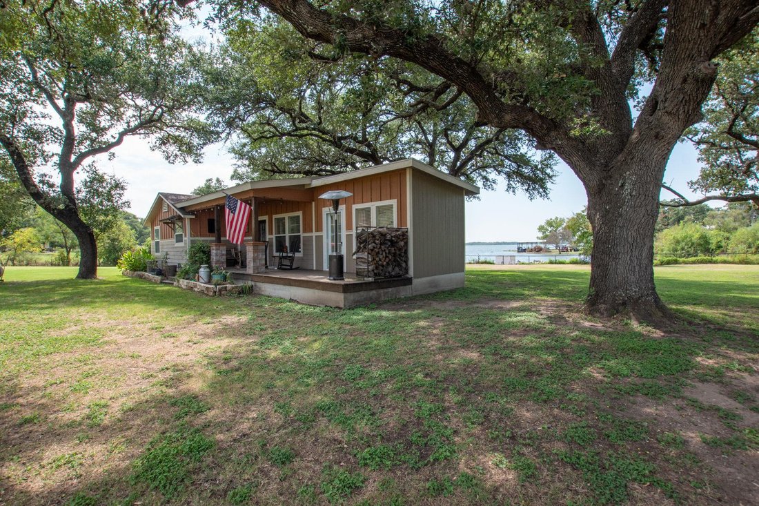 House in Tow, Texas, United States 2 - 18799827