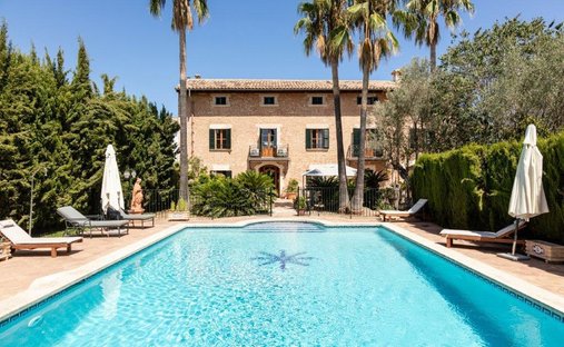 Azienda agricola a Santa Maria del Camí, Isole Baleari, Spagna 1