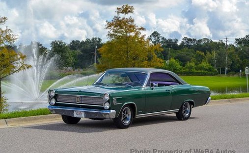 Mercury Caliente in Calverton, NY, United States 1
