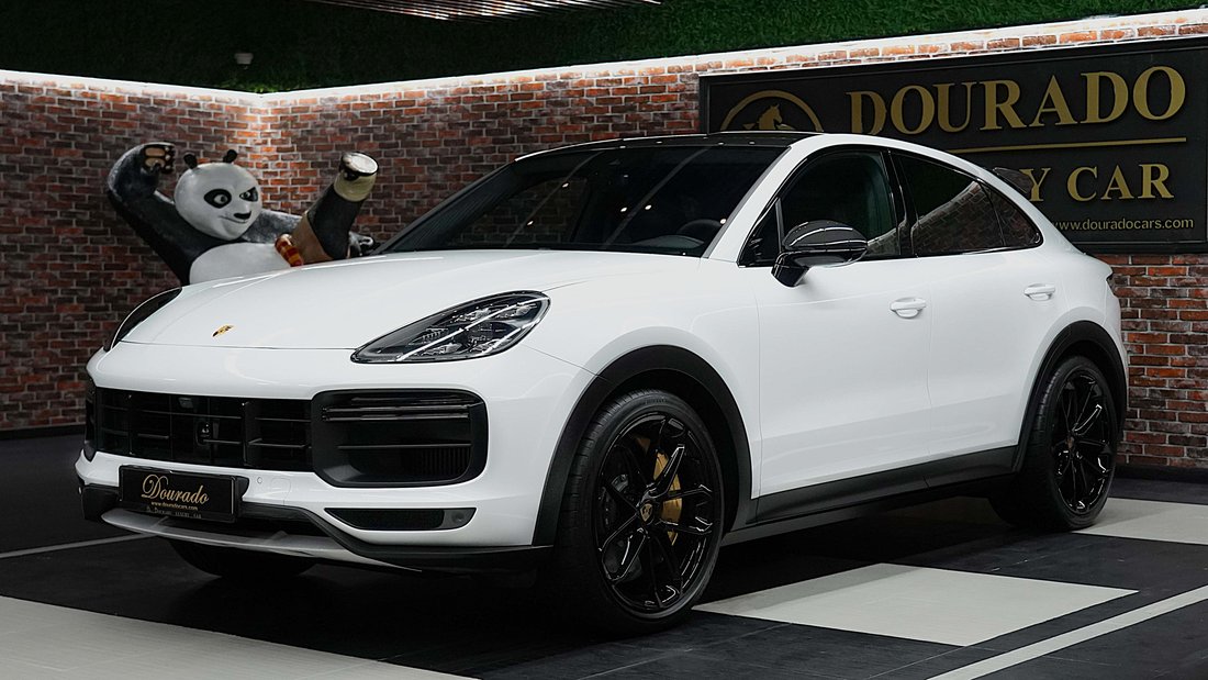 Suv in Dubai, United Arab Emirates 5 - 18797722