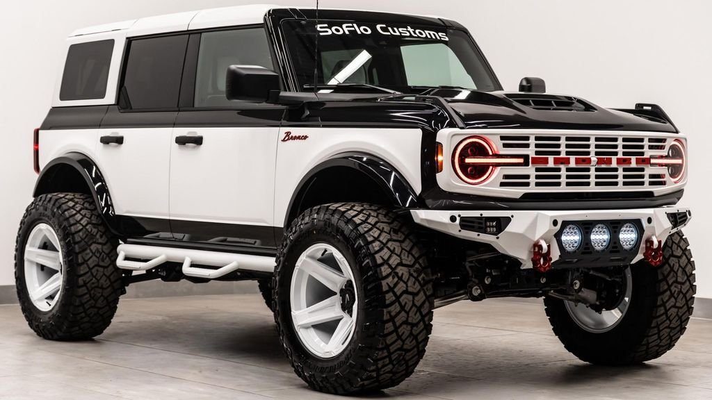 Ford Bronco 4X4 in Fort Lauderdale, FL, United States 3 - 18792485