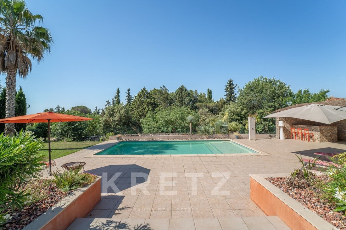 Villa en Garrigues, Nimes, Francia 2 - 18796857
