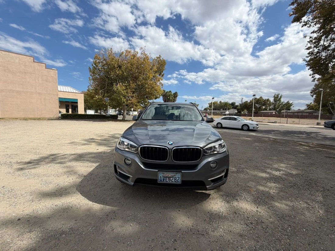 Suv in Tracy, CA, United States 1 - 18803092