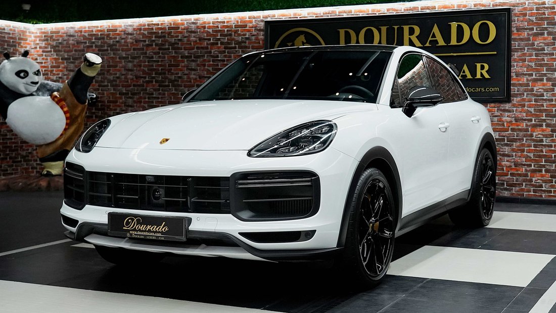 Suv in Dubai, United Arab Emirates 4 - 18797722