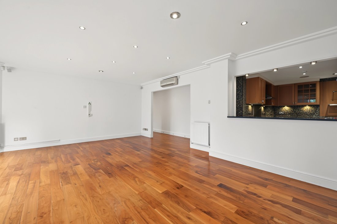 Apartment in Hampstead, Camden, England 3 - 18797232