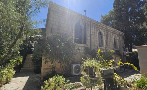 Apartment in Jerusalem, Jerusalem District, Israel 1
