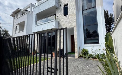 Townhouse in Nairobi, Nairobi County, Kenya 1