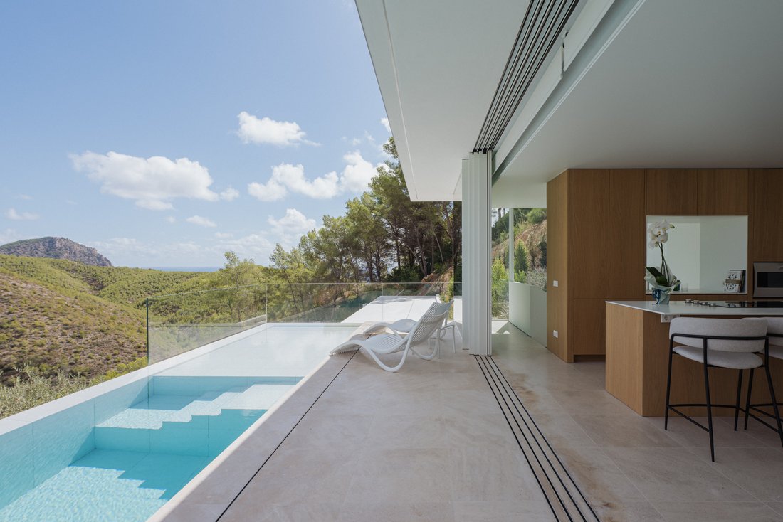 Villa in Roca Llisa, Santa Eularia des Riu, Balearic Islands 3 - 18650977
