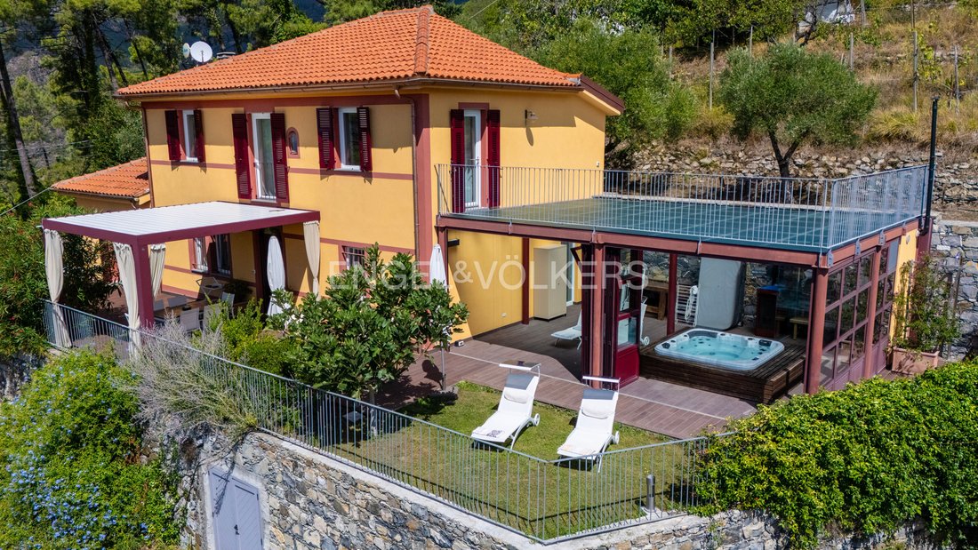 Villa in Framura, Liguria, Italy 1 - 18804946
