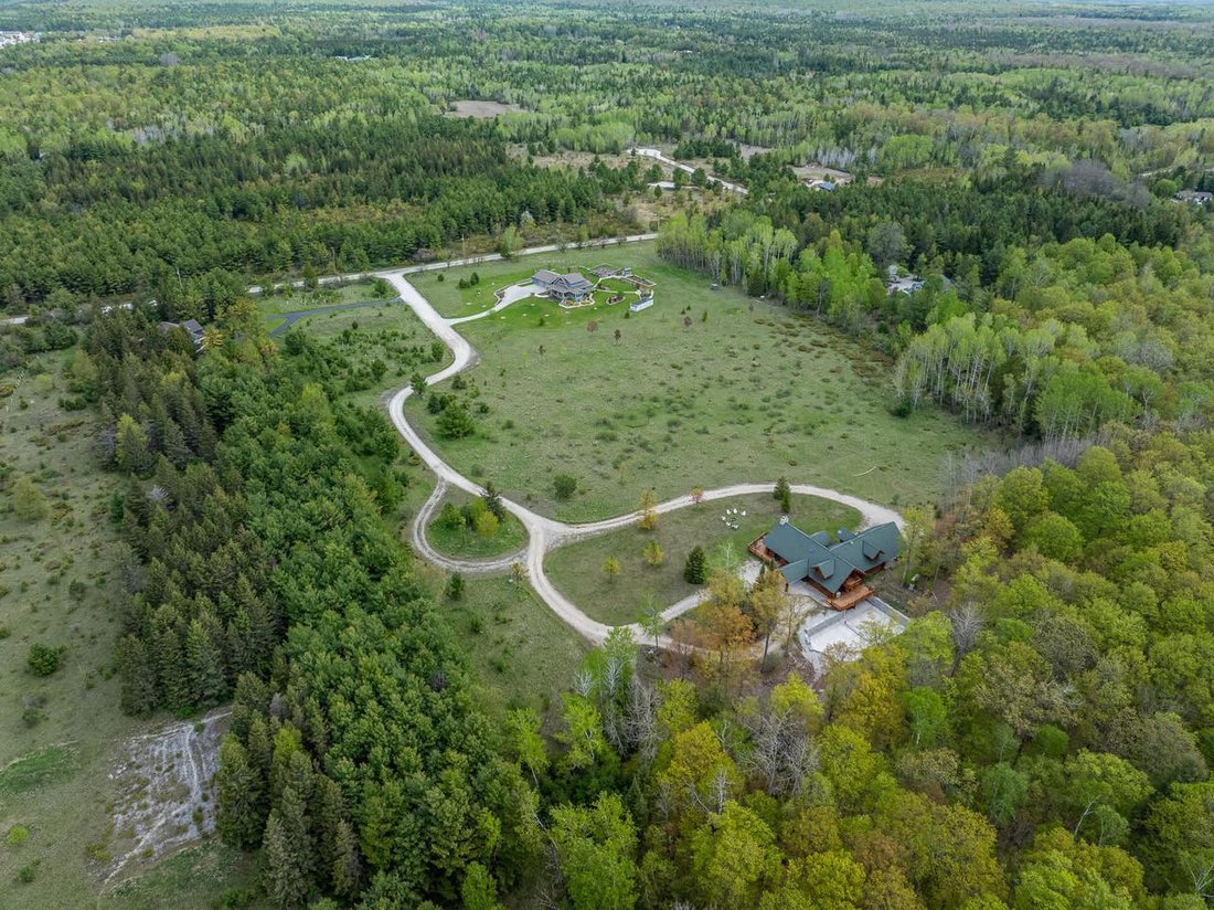 House in Fish Creek, Wisconsin, United States 4 - 18805002