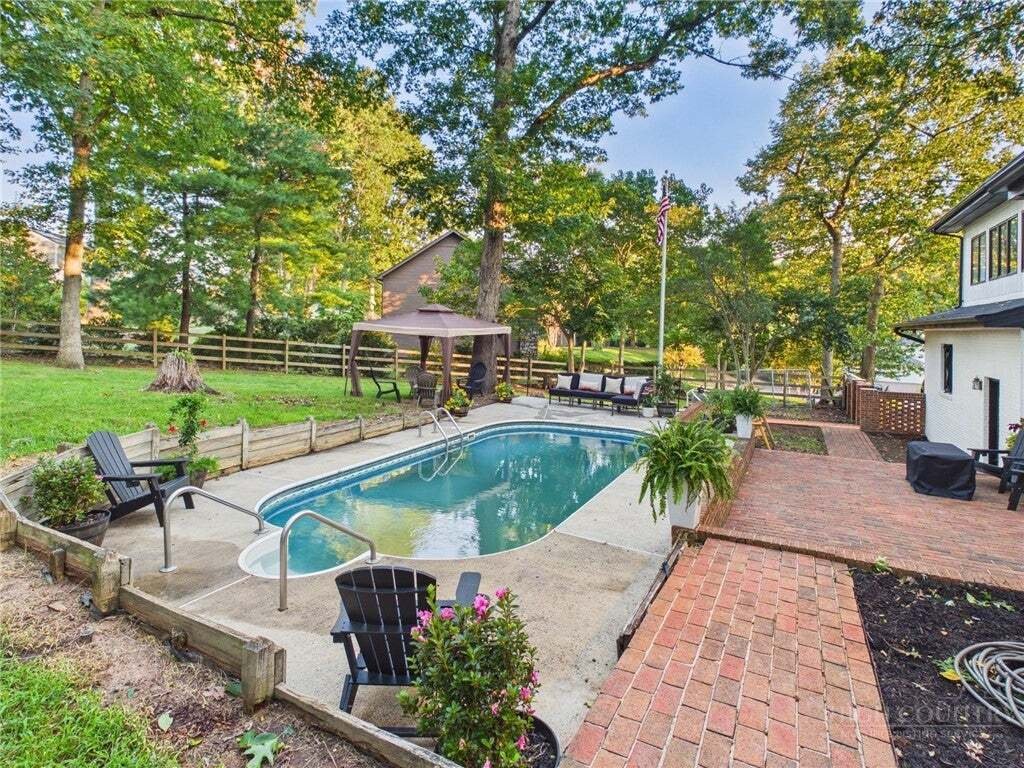 Casa en Hickory, Carolina del Norte, Estados Unidos 5 - 18804951