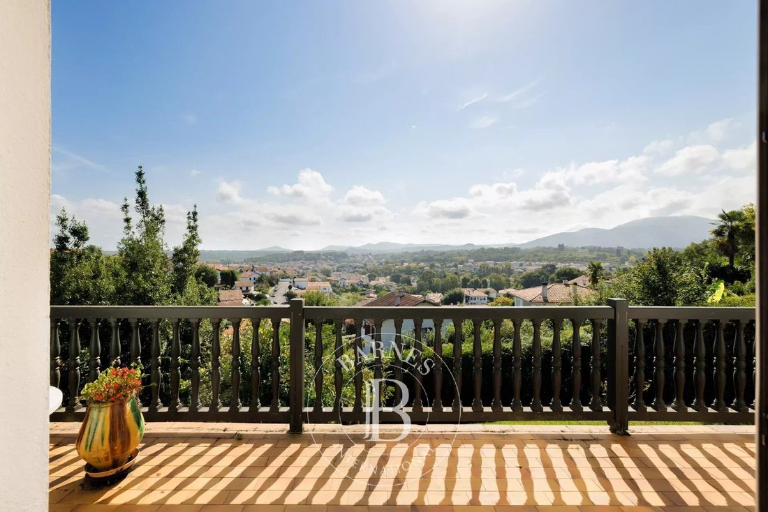 House in Bourg Kechiloa, Urrugne, France 3 - 18805361