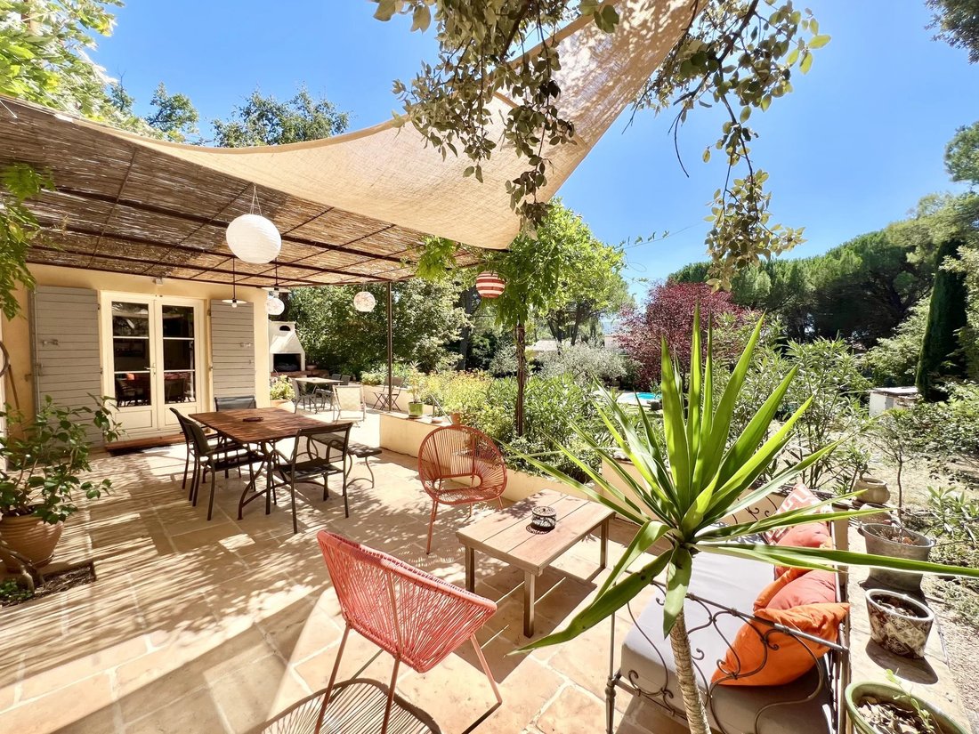 Villa in Brignoles, Provence-Alpes-Côte d'Azur, France 3 - 18805158