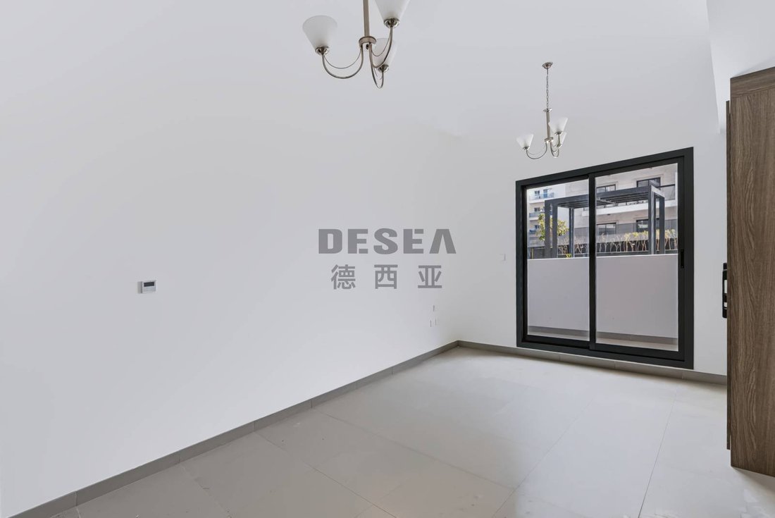Condo in Warsan 4, Warsan, Dubai 1 - 18805309