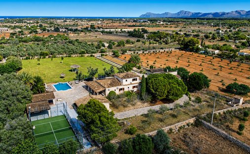 Finca in Santa Margalida, Balearische Inseln, Spanien 1