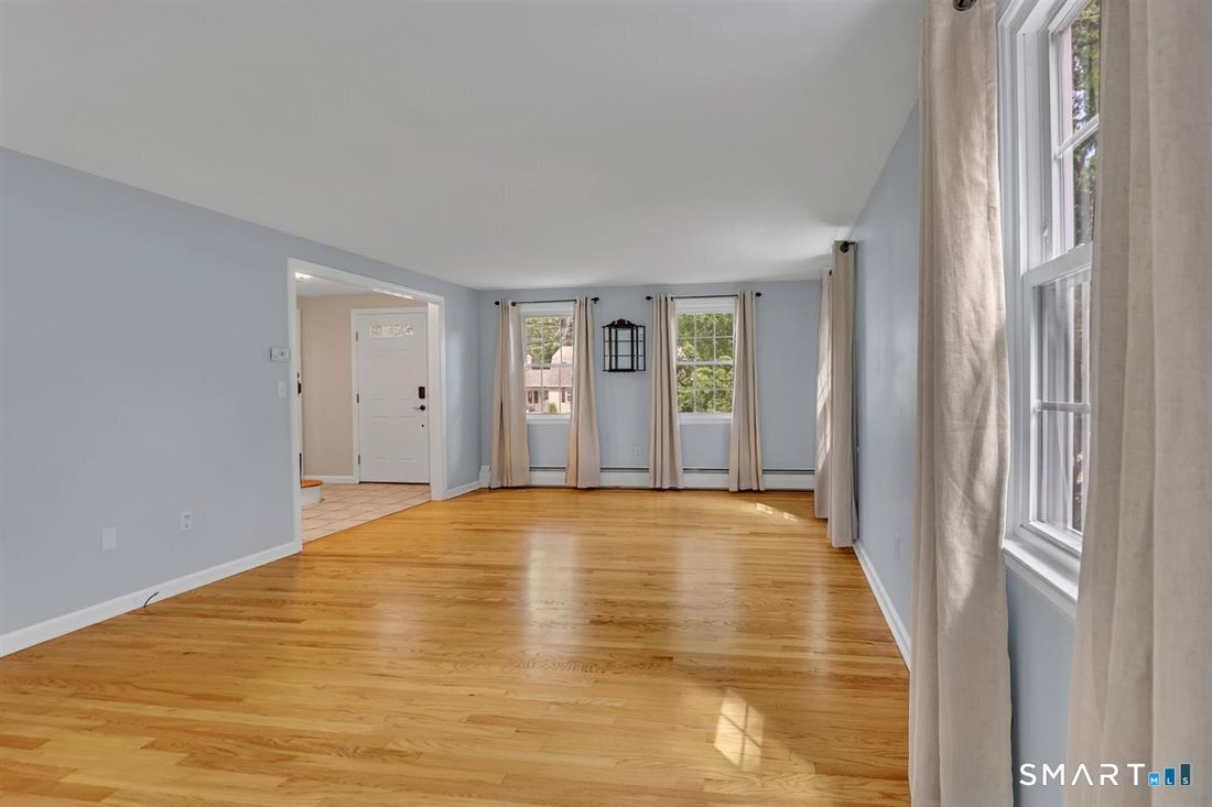 House in Farmington, Connecticut, United States 5 - 18805433