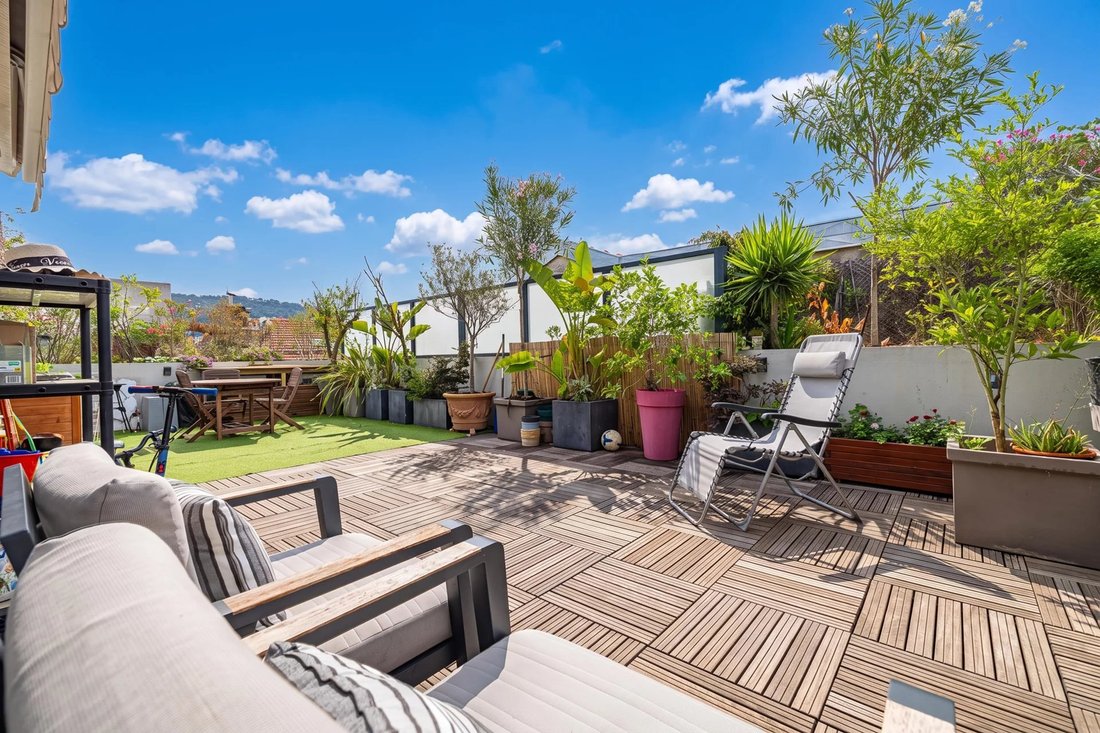 Appartement à Nice, Provence-Alpes-Côte d'Azur, France 1 - 18805301