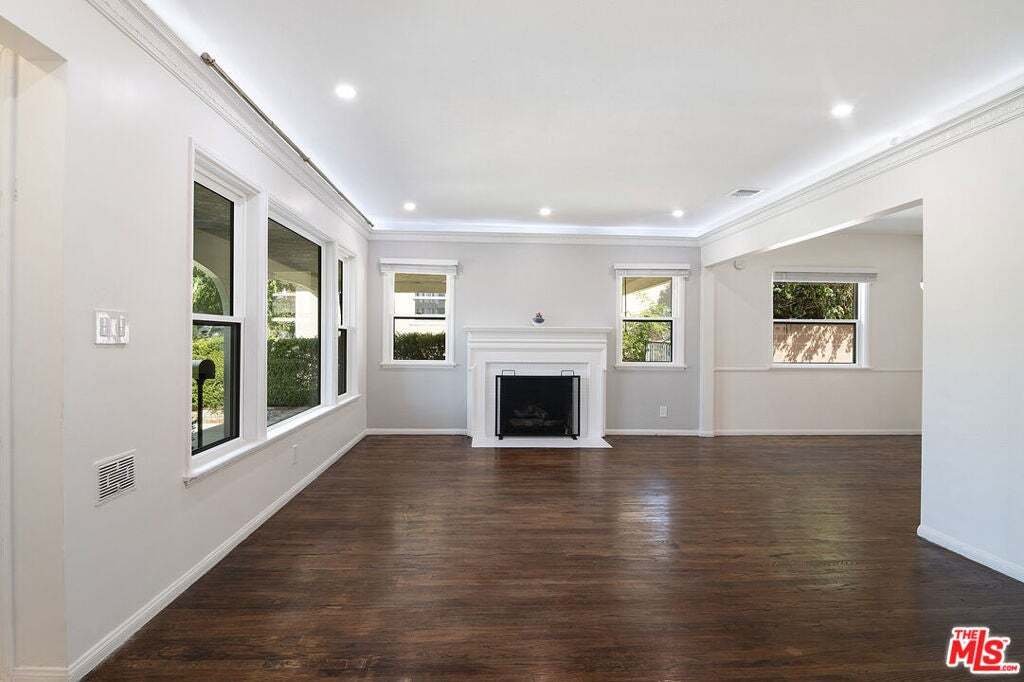 House in Burbank, California, United States 5 - 18805062