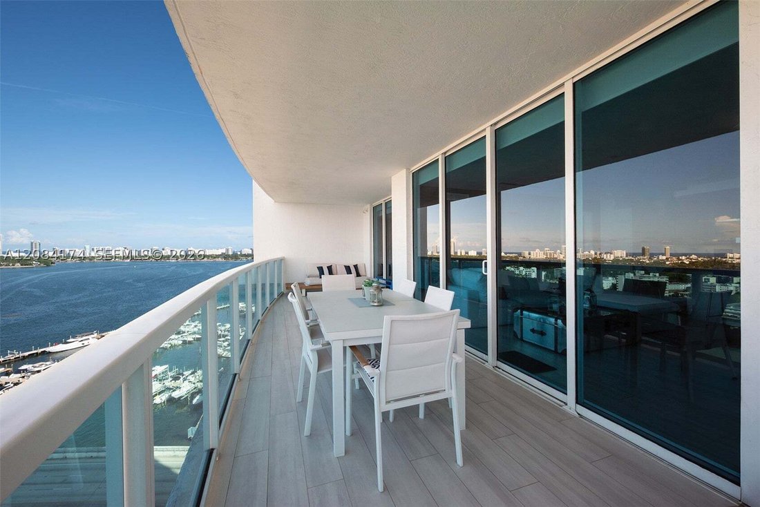 Condo in Miami Beach, Florida, United States 4 - 18805659