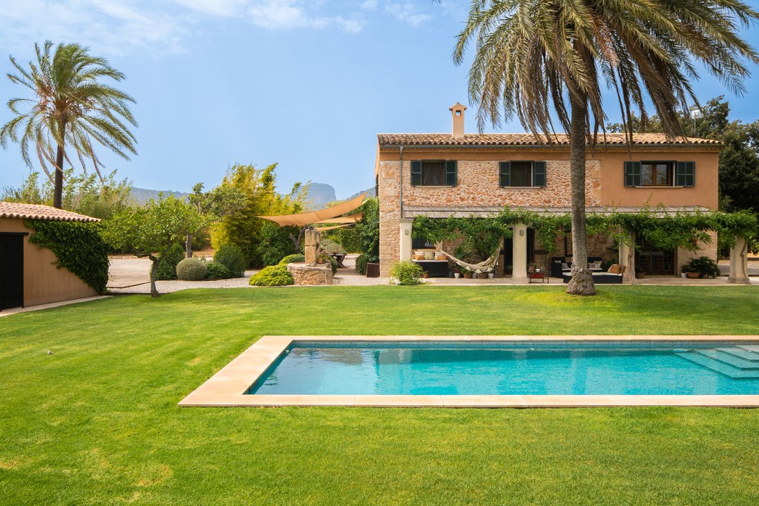 Villa in Binissalem, Balearic Islands, Spain 2 - 18805657