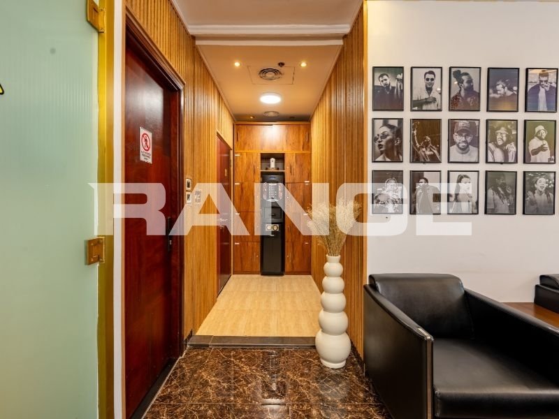 Business Bay, Dubai, United Arab Emirates 4 - 18805585