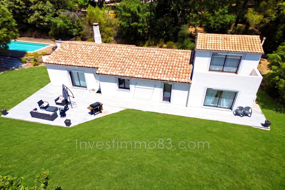 Villa in Pourrieres, Provence-Alpes-Côte d'Azur, France 2 - 18387668