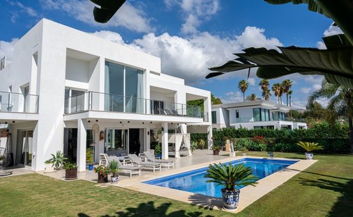 Villa in La Quinta, Benahavis, Andalusia 1