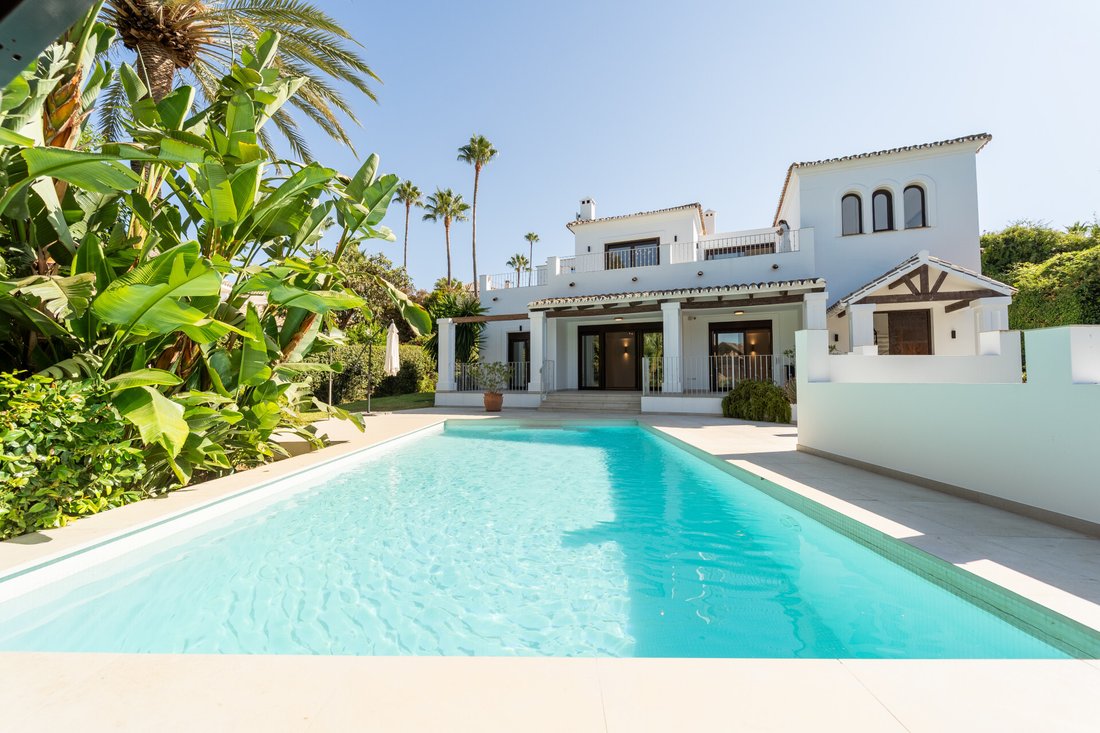 Villa en Marbella, Andalucía, España 2 - 18805718