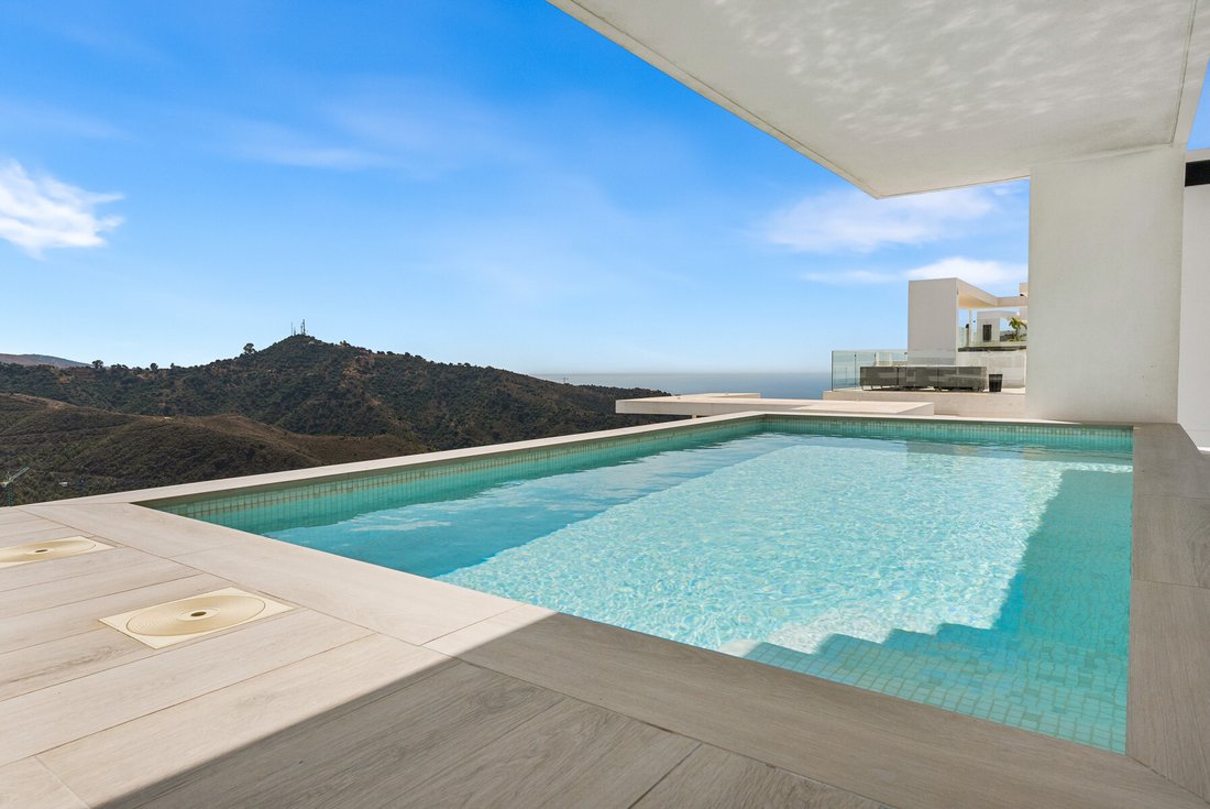 Penthouse in Ojén, Andalusien, Spanien 1 - 18805873