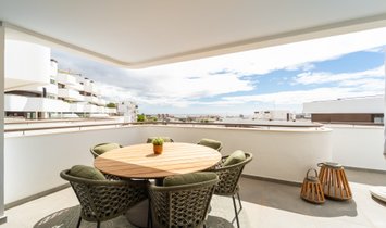 Appartamento a Estepona, Andalusia, Spagna 1