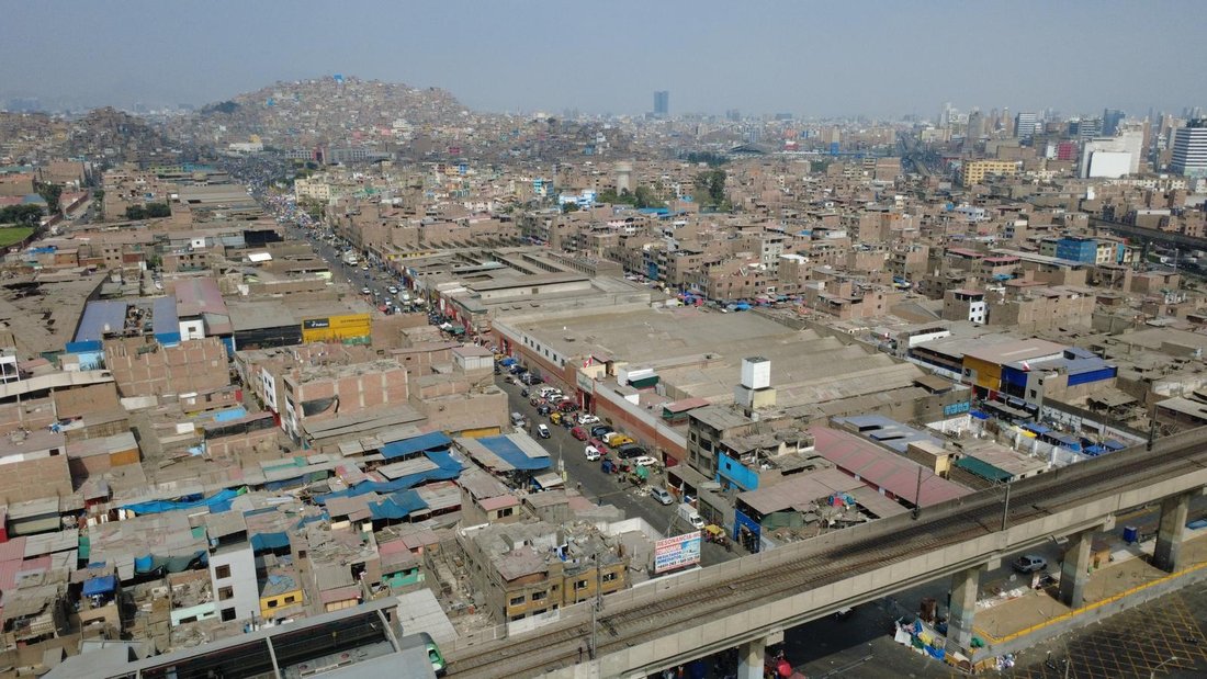 Terreno en San Juan de Miraflores, Municipalidad Metropolitana de Lima, Perú 2 - 18805691