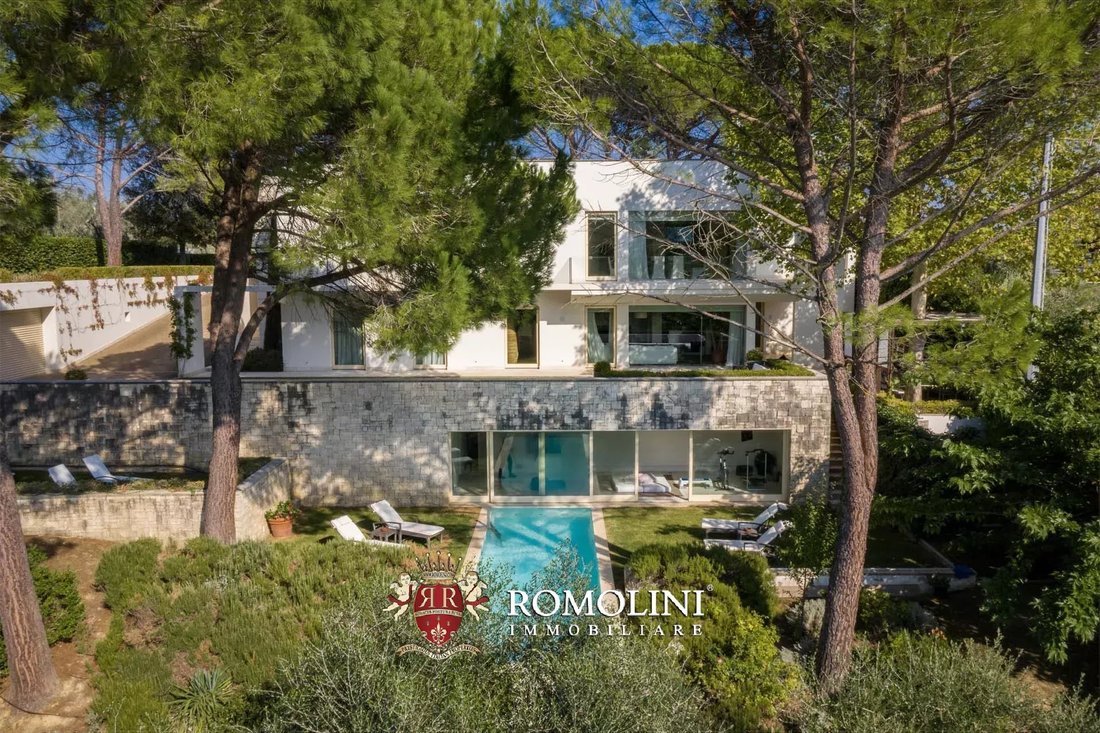 Villa in Centro, Vinci, Tuscany 2 - 16656644