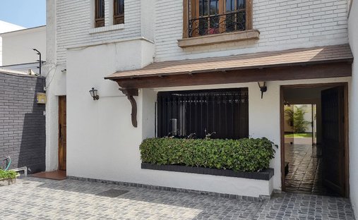 House in San Juan de Miraflores, Metropolitan Municipality of Lima, Peru 1