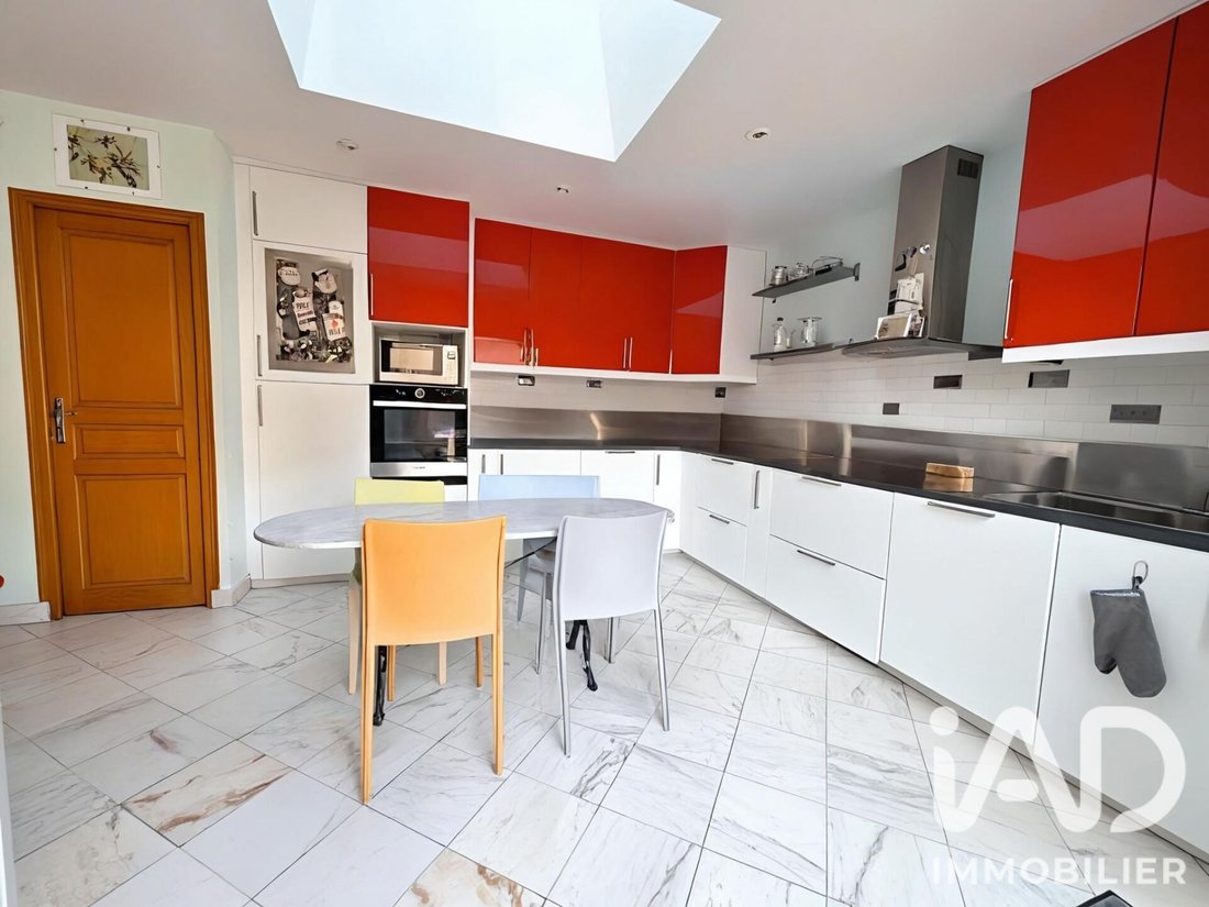 House in Centre Ville, Bagneux, France 4 - 18806849