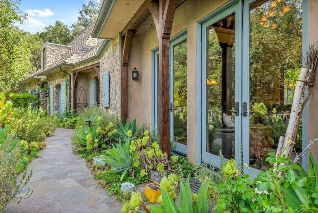 House in Topanga, California, United States 3 - 17077753