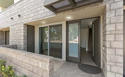 Condo in Costa Mesa, California, United States 1