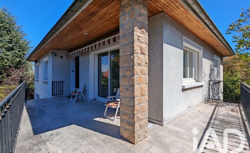 House in Eurexpo Mi Plaine, Chassieu, France 1