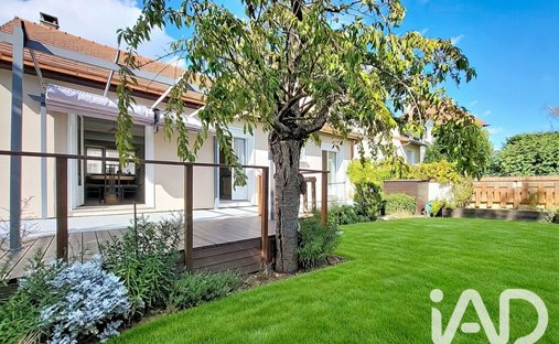 Maison à Le Clos, Vélizy-Villacoublay, France 1