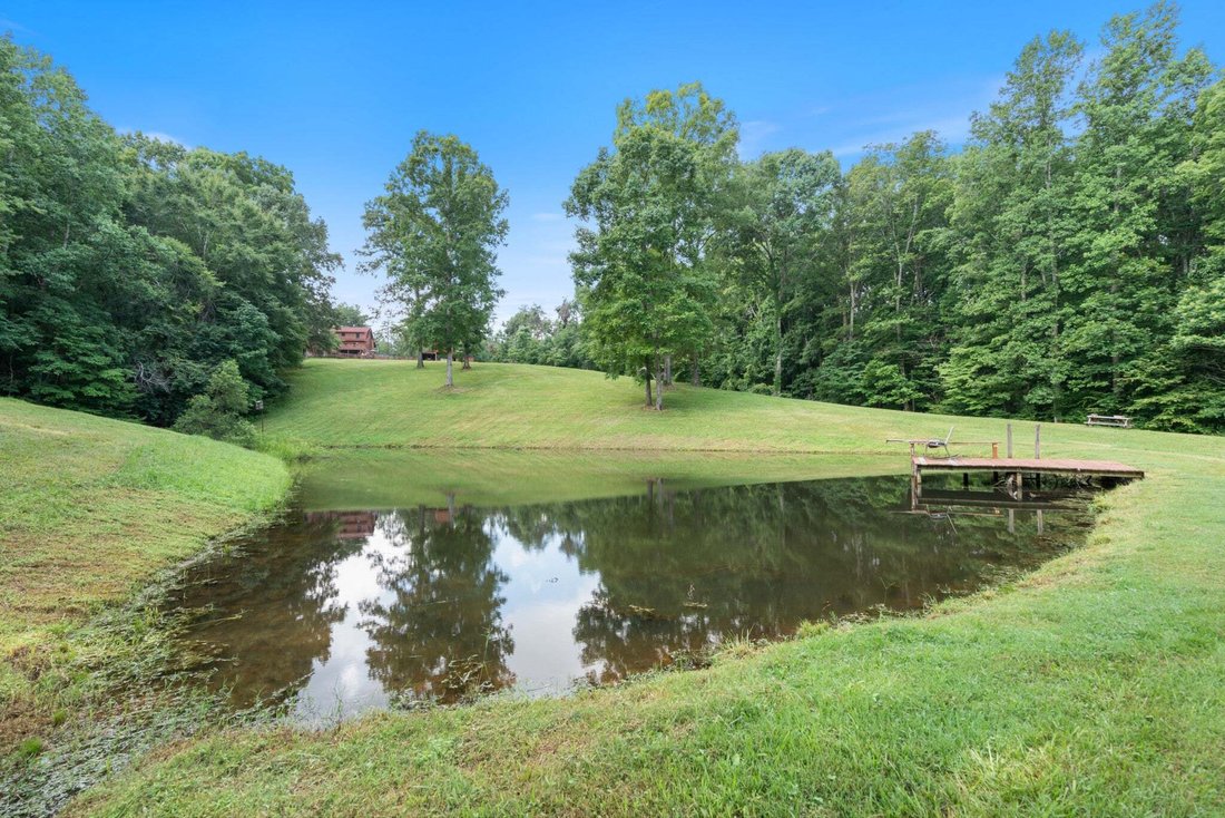 House in Bon Aqua, Tennessee, United States 2 - 18806003