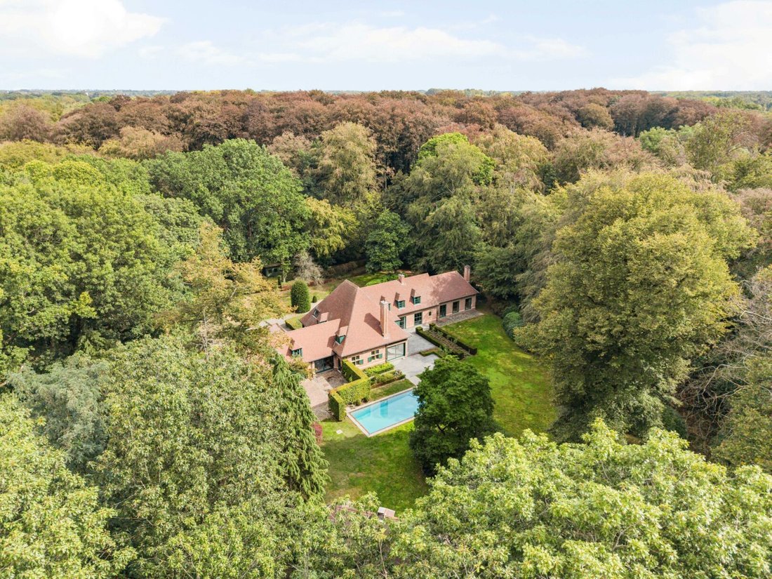 Villa a Schilde, Fiandre, Belgio 1 - 18799019